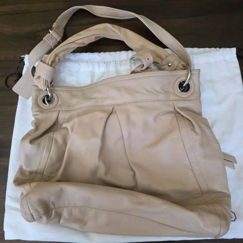 Coach Parker Leather Pleated Hobo Shoulder Bag Cream L0893-13411